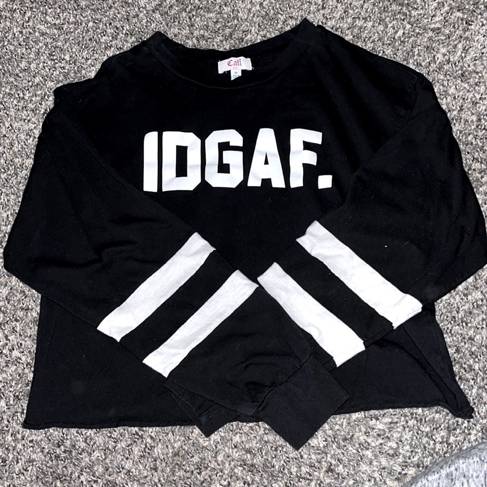 Long sleeve crop top